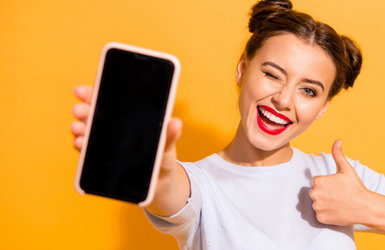 Τα ροζ τηλέφωνα είναι για ακριβά γούστα;